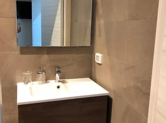 Elena 게스트하우스 3*