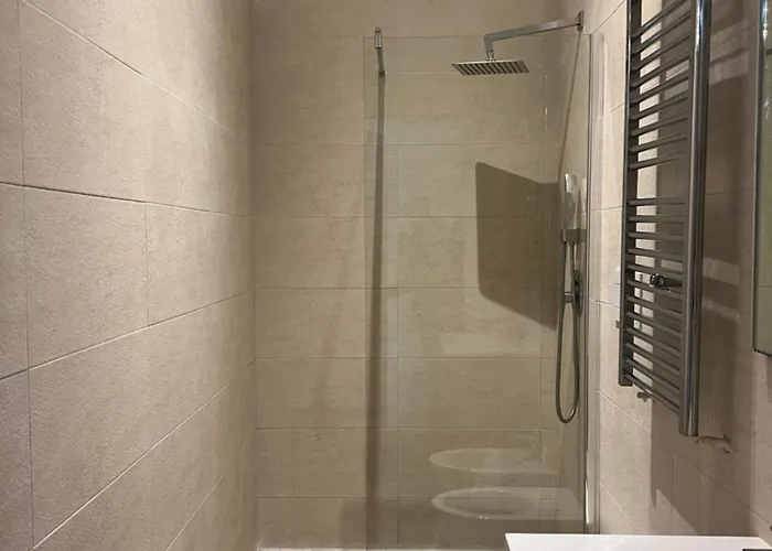 Elena 게스트하우스